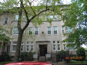 Building Photo - 6516 S Minerva Ave