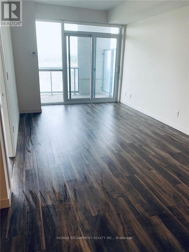 Building Photo - 2093 Fairview St