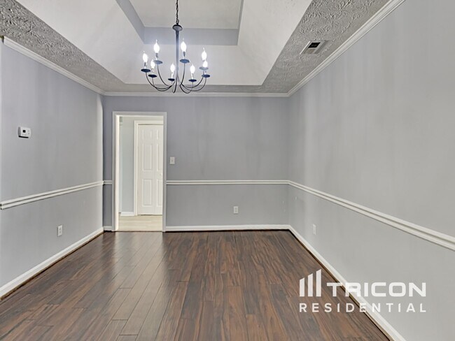 Foto del edificio - 519 Creekstone Dr