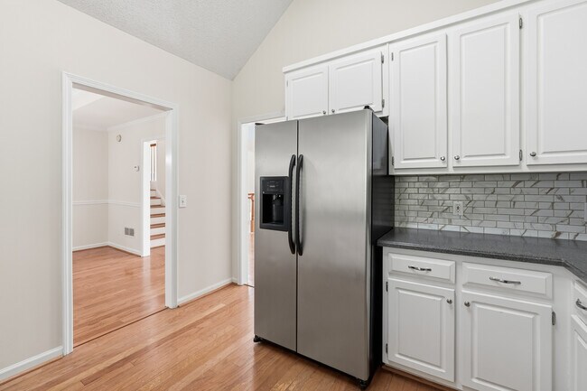 Building Photo - 3007 Clove Tree Ln