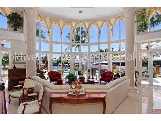 Foto del edificio - Interior Point Home