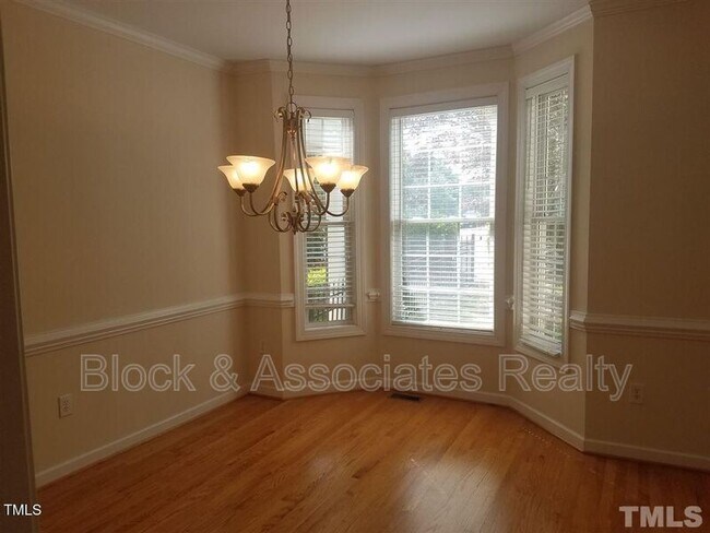 Building Photo - 6922 Ray Rd