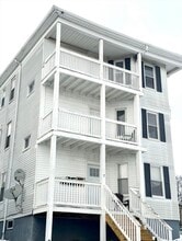 Building Photo - 7 Dartmouth St