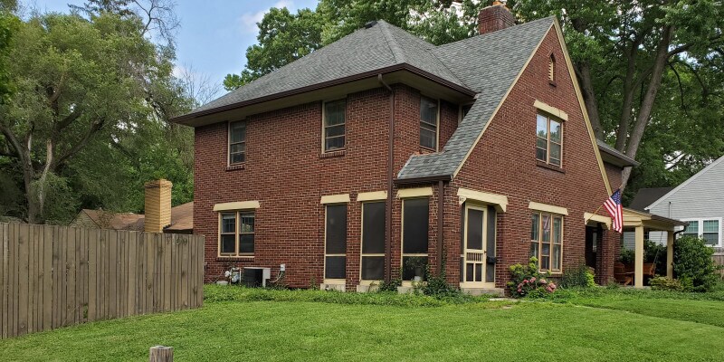 Primary Photo - 602 E 58th St