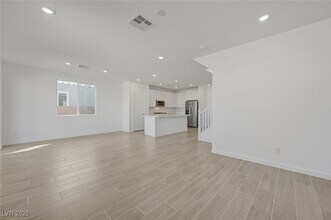 Building Photo - 8532 W Agate Ave Building Photo - 8532 W Agate Ave