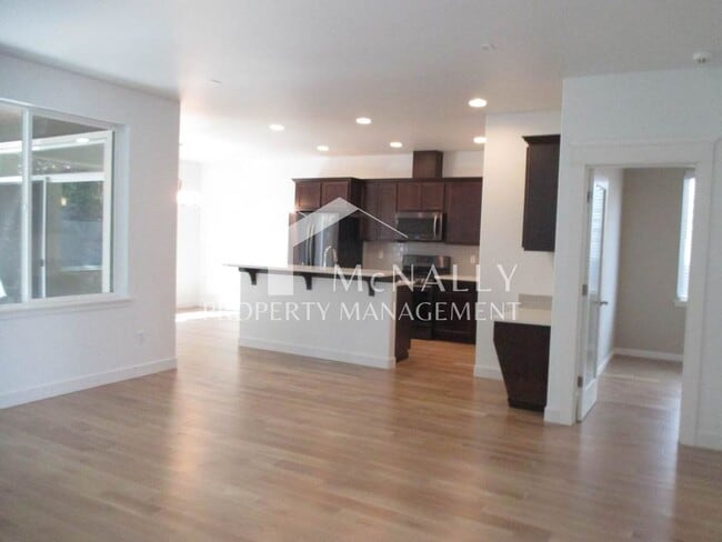 Photo - 3854 Portside Drive House