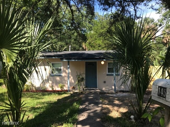 Building Photo - 2 br, 1 bath House - 145 Twine St
