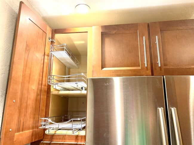 Foto del edificio - 606 Marshall St