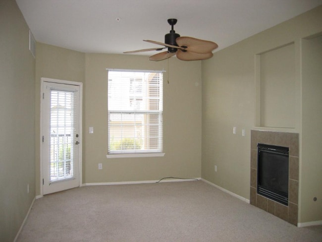 Photo - 1435 Blue Sky Way Apartment