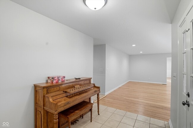 Building Photo - 2922 E Smoky Row
