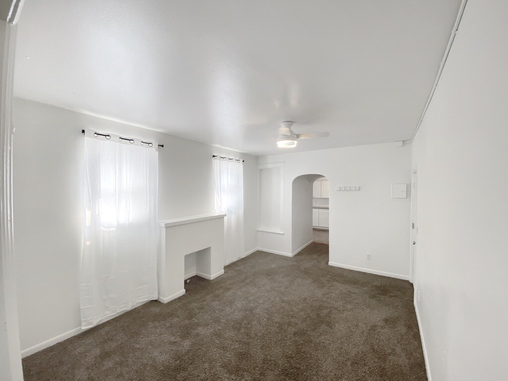 Foto principal - 240 Main St