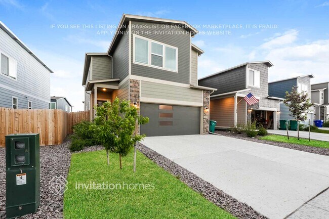 Foto del edificio - 11216 House Finch Ln