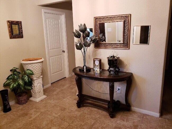 Foto del edificio - 9211 Adobe Sky Ct