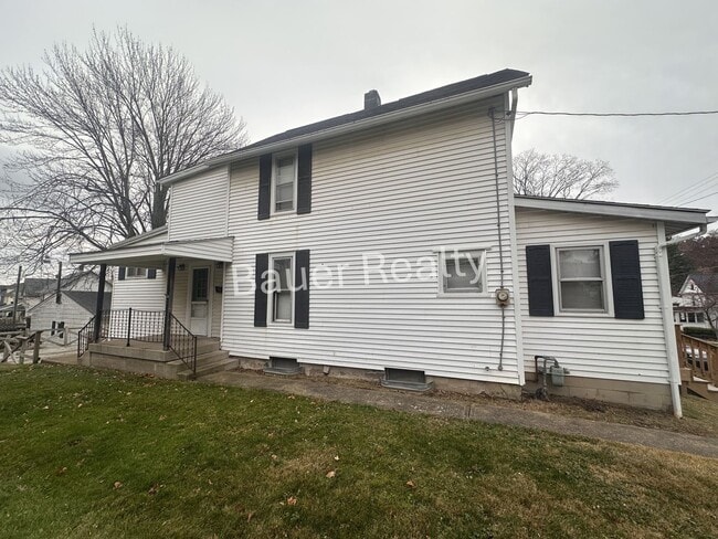 Foto del edificio - 3 -4 Bedroom Home Near Brookside Park