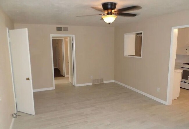 Foto del edificio - Oak Park Duplex