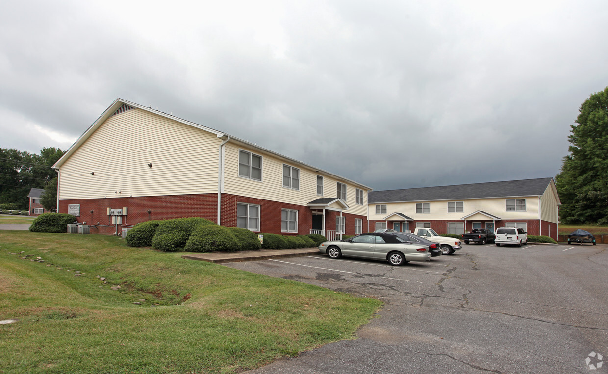 Building Photo - Residences at Humboldt Square Apartments