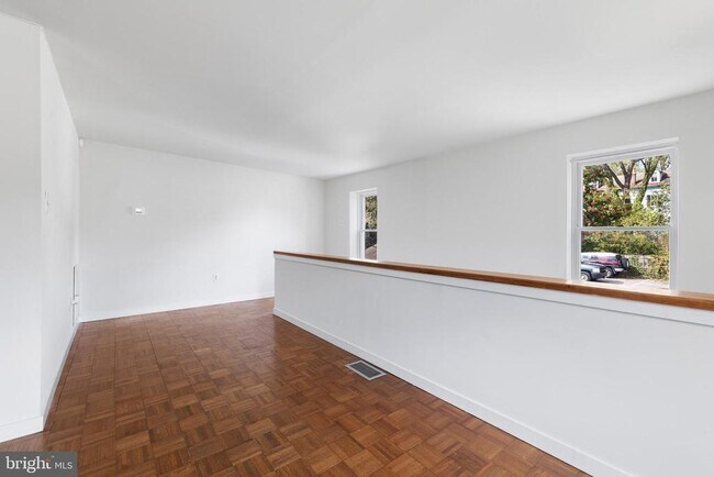 Foto del edificio - 9800 Germantown Pike