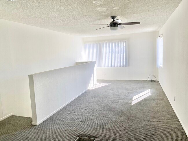 Building Photo - 3715 S Canfield Ave