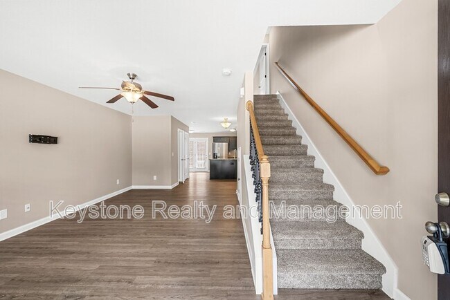 Foto del edificio - 301 Landrum Pl