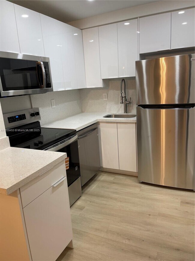 Foto del edificio - 8701 SW 141st St