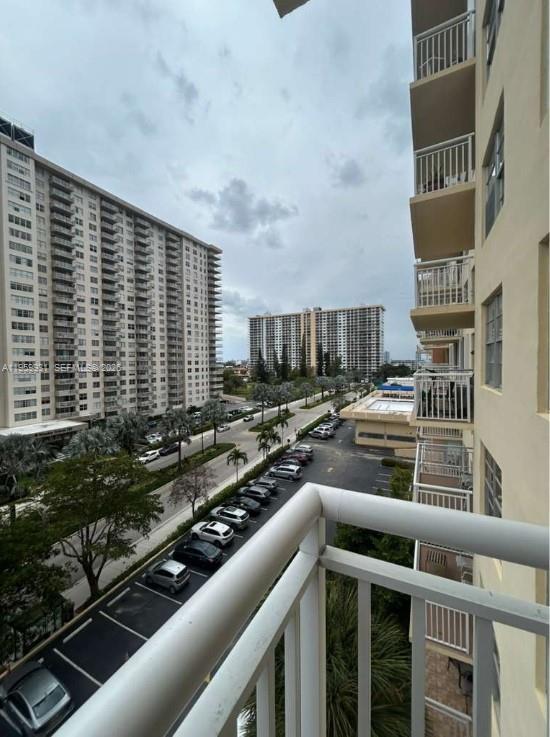 Foto del edificio - 251 174th St