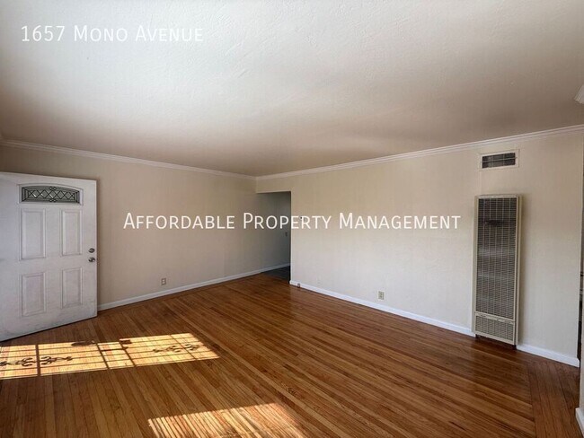 Foto del edificio - 1657 Mono Ave