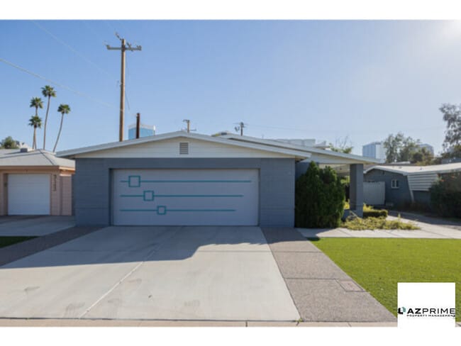 Photo - Bright &amp; Spacious 3/2 Phoenix House!