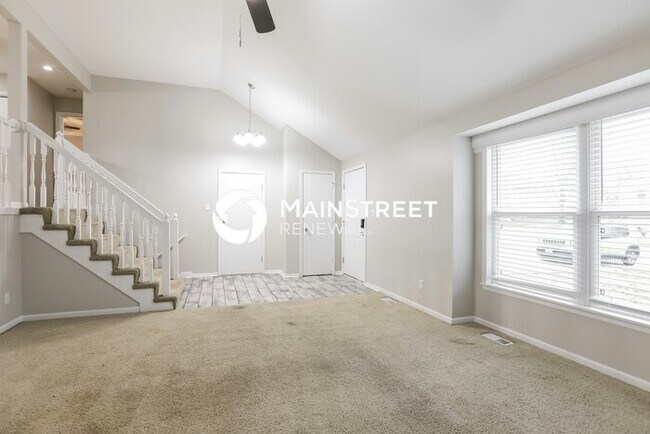 Foto del edificio - 3 Bedroom Pet-Friendly Home in KEARNEY, MO with Main Street Renewal