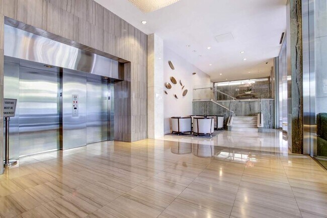 Foto del edificio - 875 Comstock Ave
