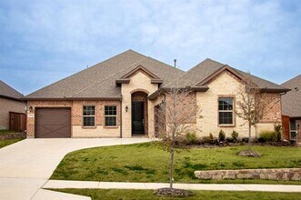 Building Photo - 15224 Holly Bay Ct