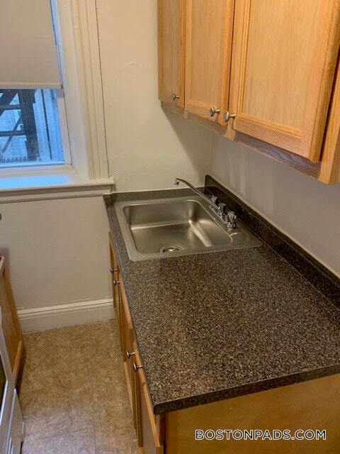 Building Photo - 1185 Boylston St