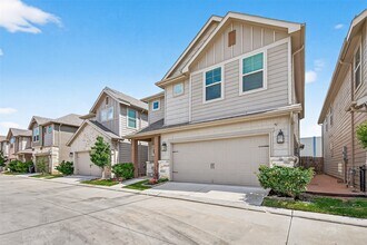 Building Photo - 5122 Emma Forest St