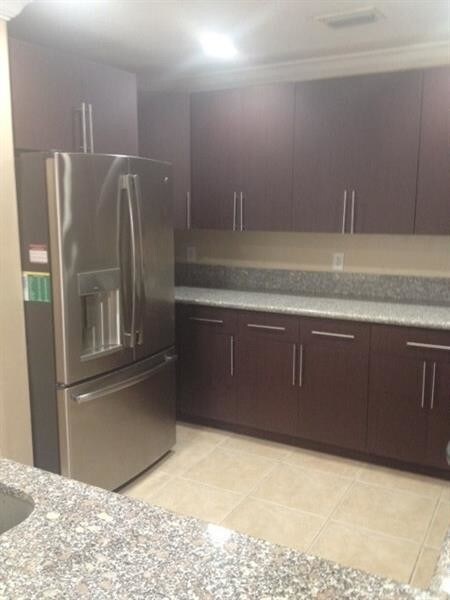 Foto del edificio - 6680 NW 38th Dr