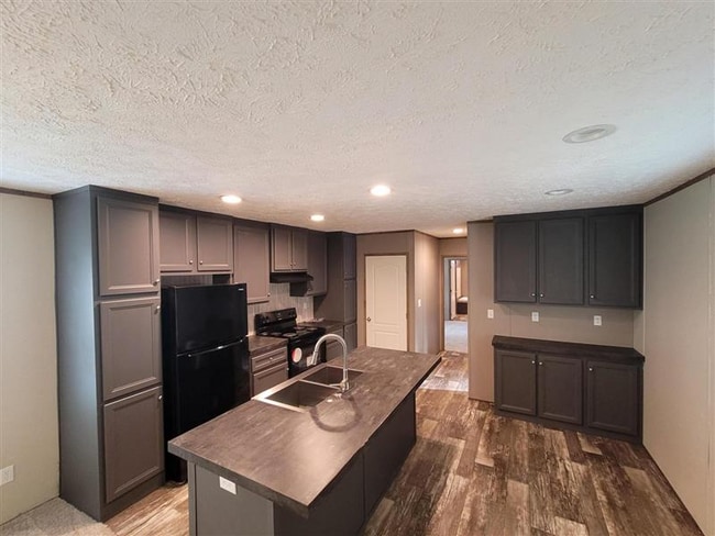 Building Photo - 3611 Rice Mine Rd NE