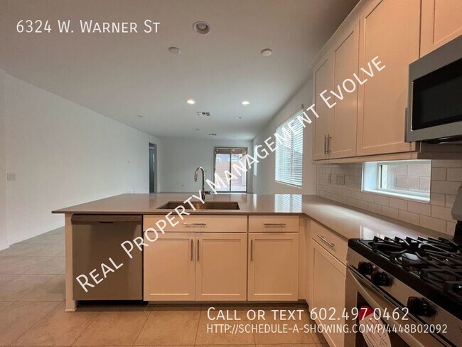 Building Photo - Great Open Floorplan