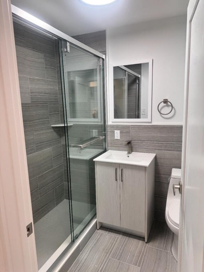 Photo - 2339 Haverford Rd Apartment