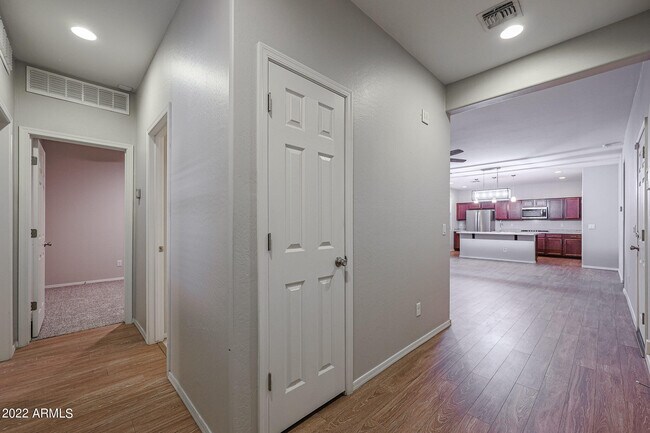 Foto del edificio - 16482 W La Ventilla Way