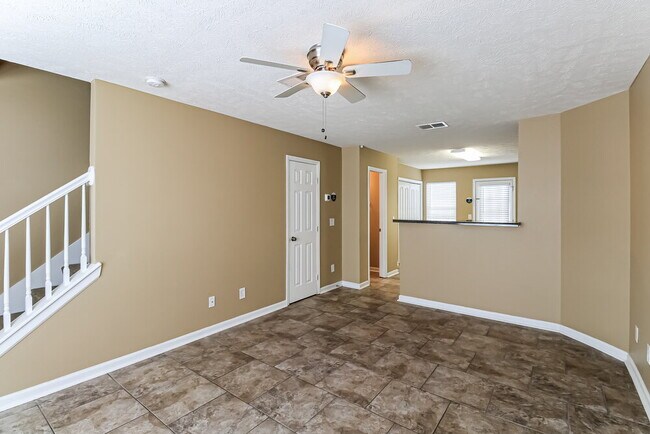 Building Photo - 8015 Logan Dr