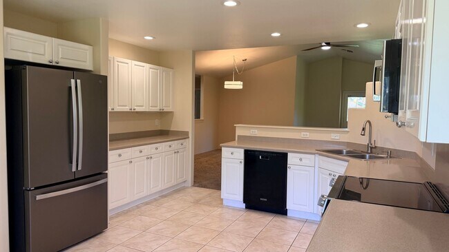 Foto del edificio - Maui Lani Island & Bluff Gated Community, Centrally Located!