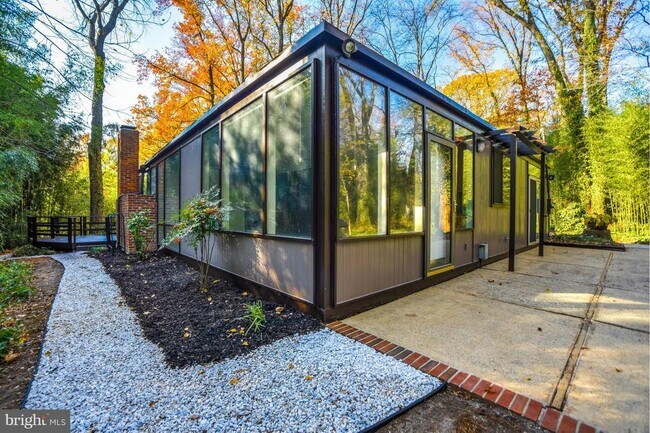 Building Photo - 7605 Elba Rd