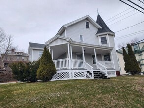 Building Photo - 73 Pleasant St