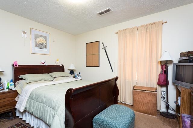 Foto del edificio - 1250 Harmony Dr