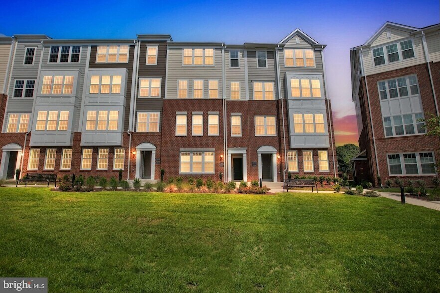 Foto principal - 10834 Cedar Ave