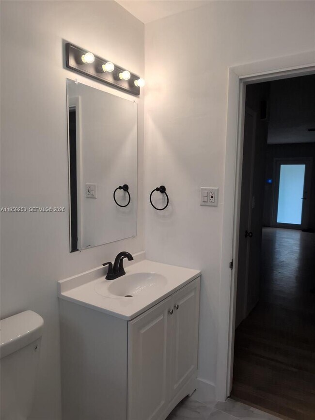 Foto del edificio - 517 S 19th Ave