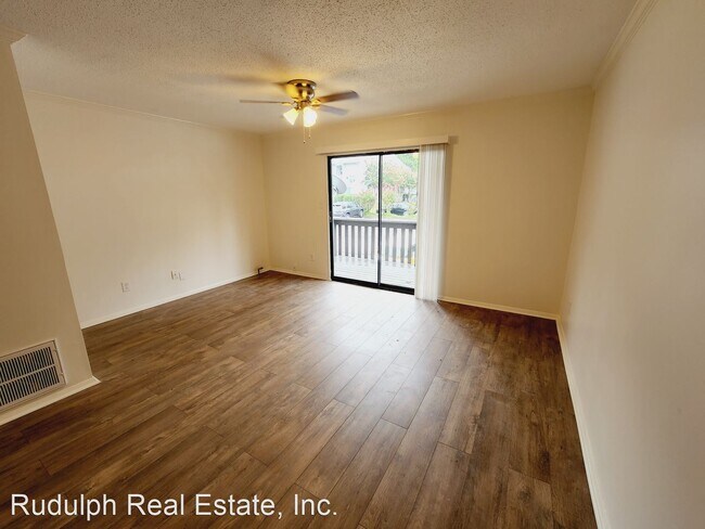 Building Photo - 1 br, 1 bath House - 304 Woodland Village