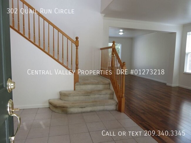 Foto del edificio - 302 Quail Run Cir