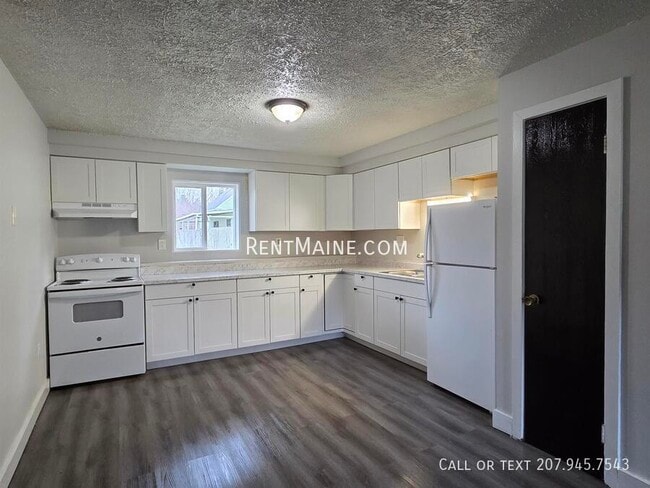 Foto del edificio - 22 Hillside Ln