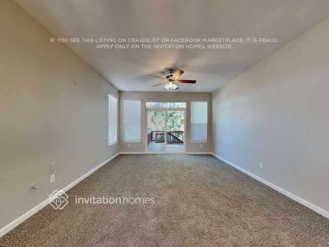 Foto del edificio - 7730 Mountain Laurel Dr