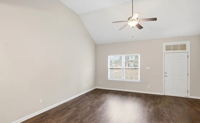 Building Photo - 415 Olde Ivey Square