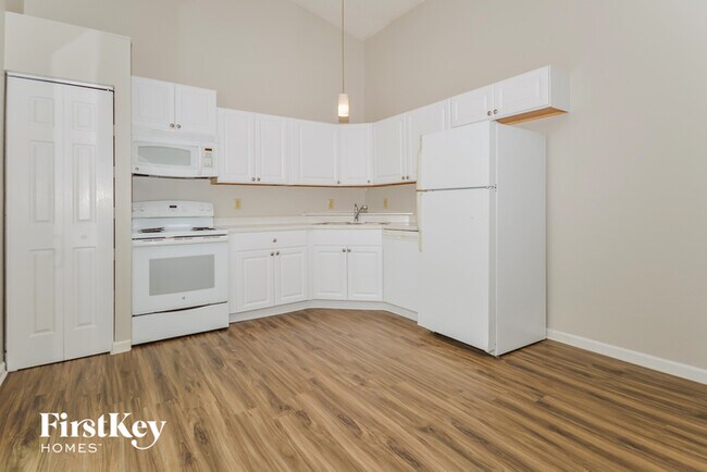 Foto del edificio - 4182 Magnolia Dr